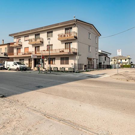San Vincenzo Apartments 1 - 2 - 4 Vigonza Luaran gambar